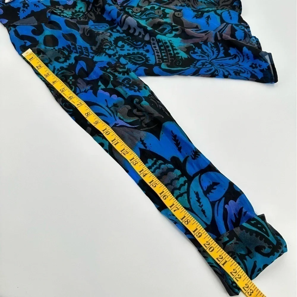 Chico’s 100% Silk Bright Blues & Black Print V Neck Button Up Sheer Size 0/Small